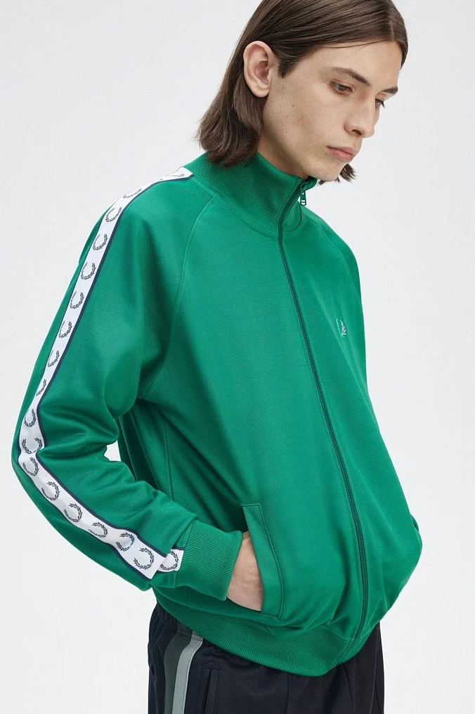 Олимпийка Fred Perry Taped Track Jacket