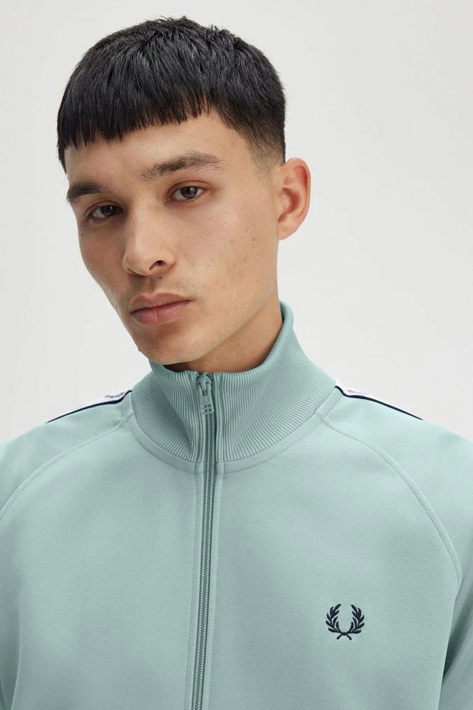 Олимпийка Fred Perry Taped Track Jacket